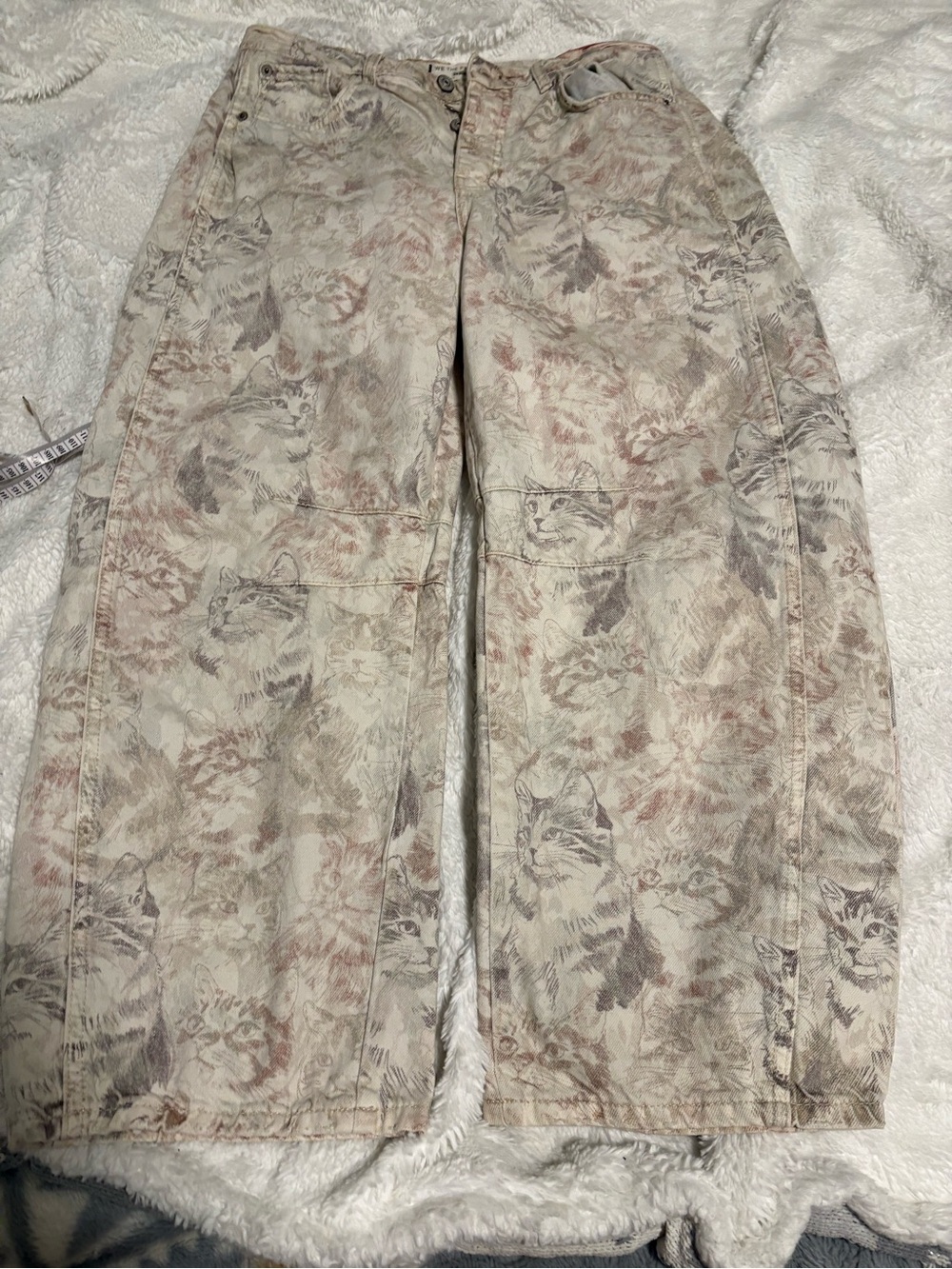 We The Free Women's Wide-Leg Jeans in Faded Tan & Gray Cat Print